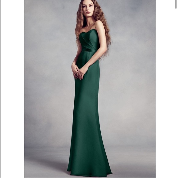 Vera Wang White Hunter Green Strapless Gown- 8 - Picture 9 of 9